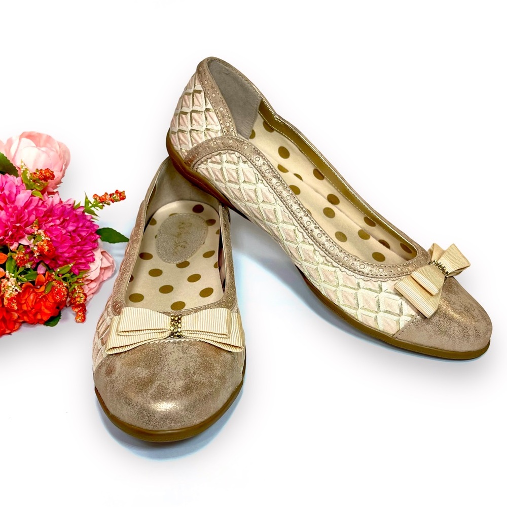 Ruby Shoo Lizzie Light Pink/Gold Slip-On Flat Size 8